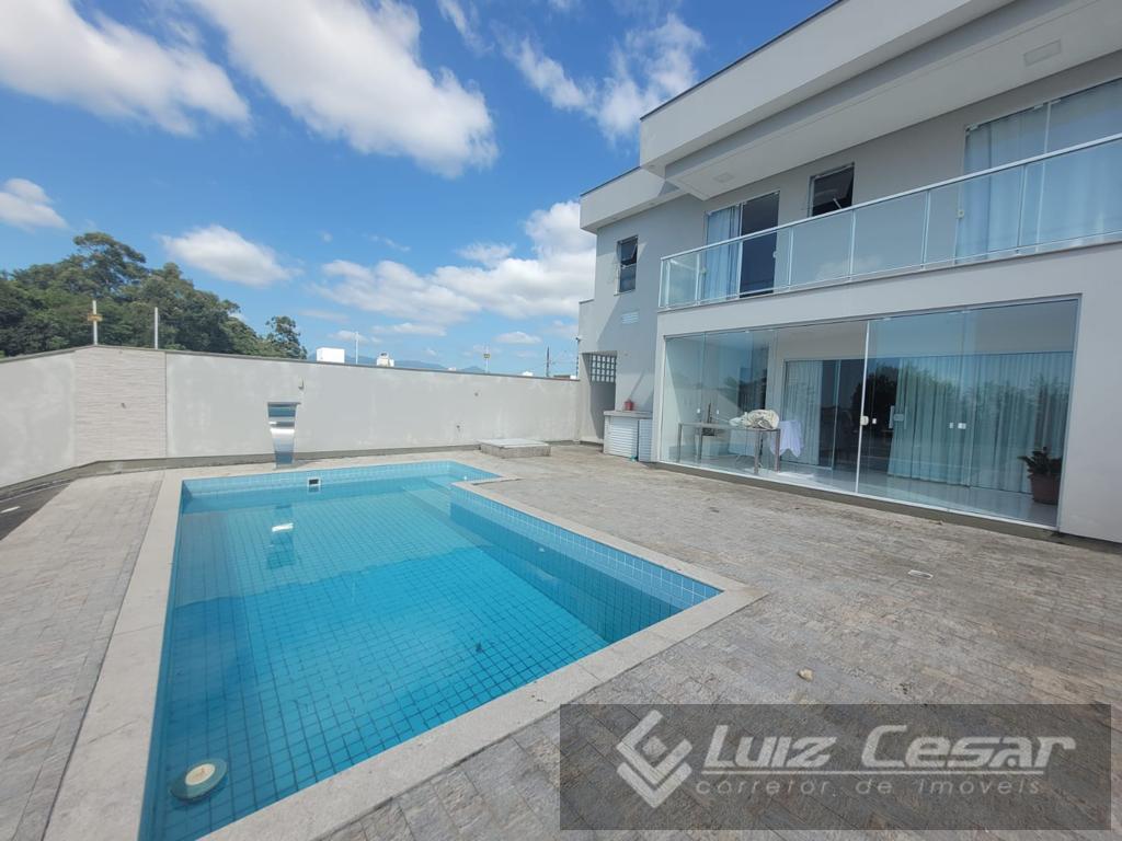 Casa, 2 quartos, 220 m² - Foto 1