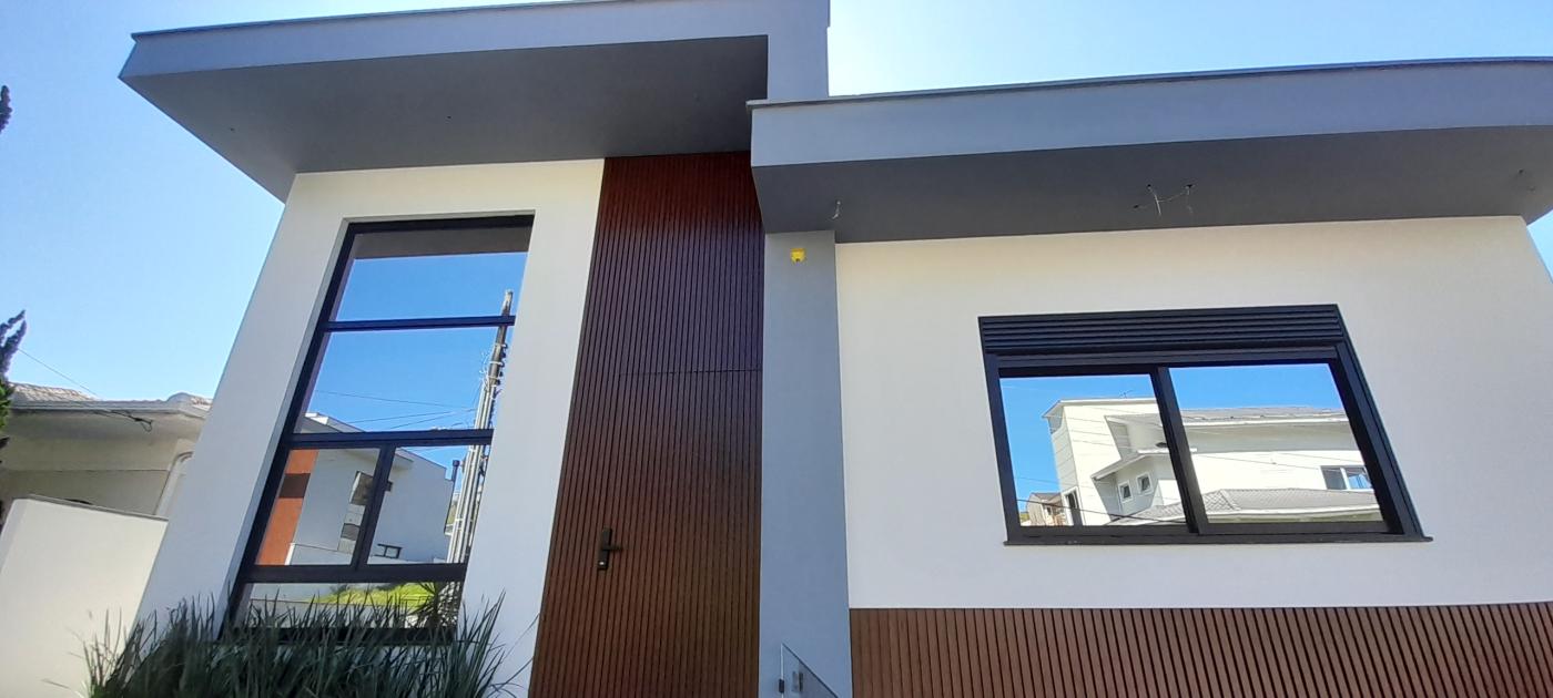 Casa, 3 quartos, 300 m² - Foto 1