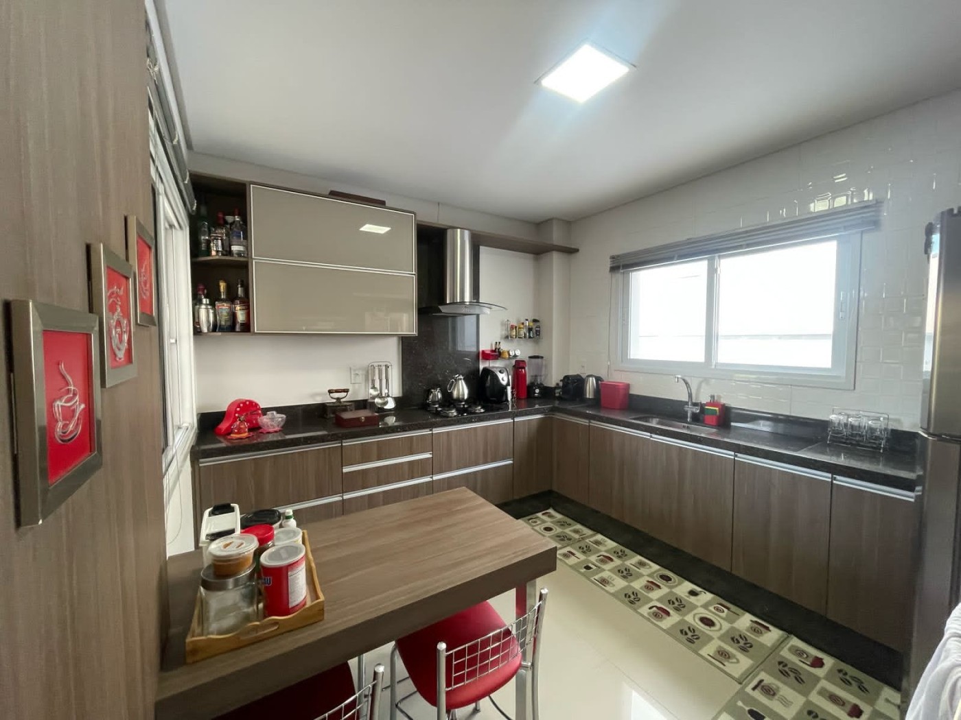 Casa, 3 quartos, 260 m² - Foto 23