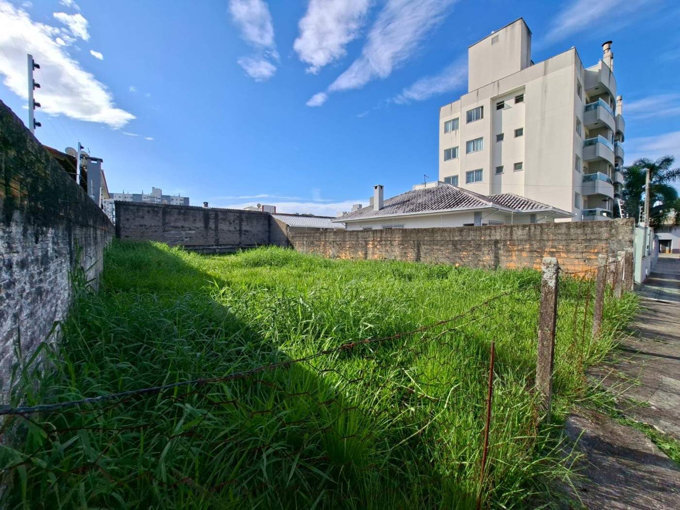 Terreno, 300 m² - Foto 2