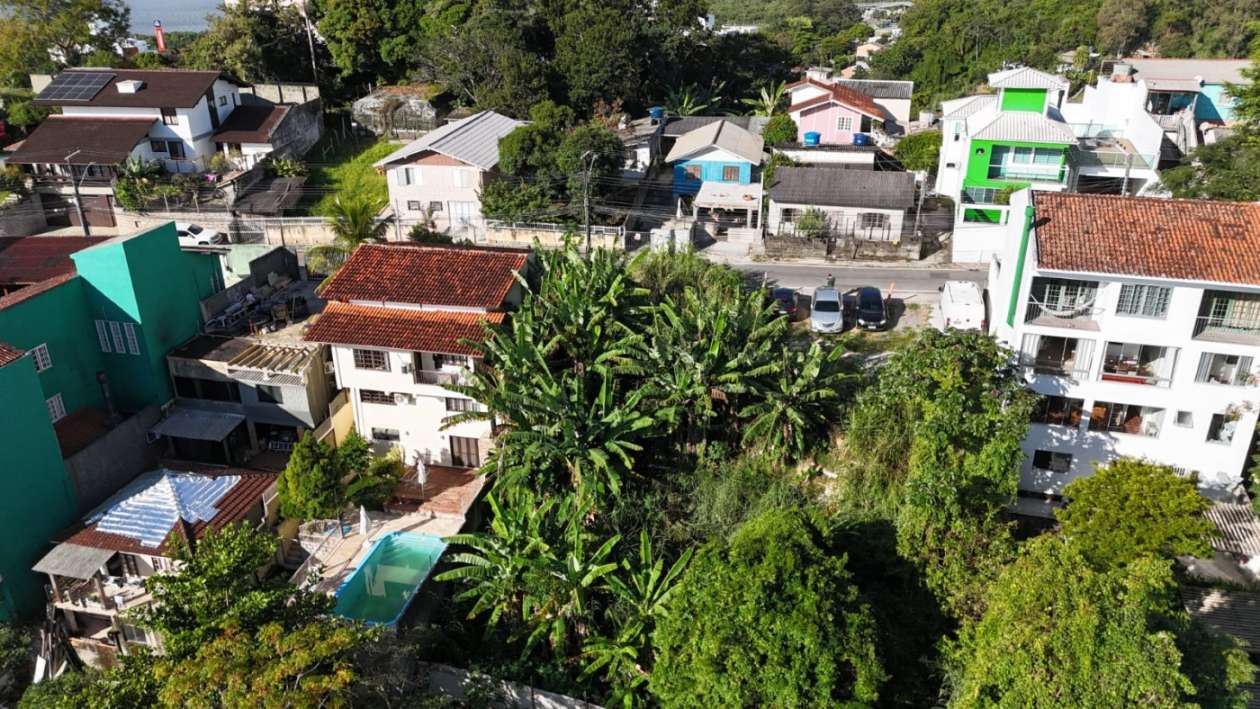 Terreno, 379 m² - Foto 1