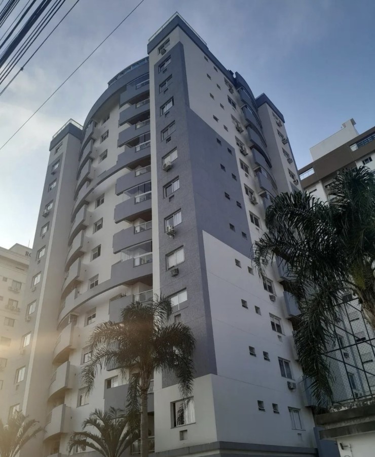 Apartamento, 3 quartos, 235 m² - Foto 1