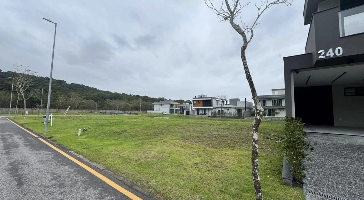 Terreno, 300 m² - Foto 3