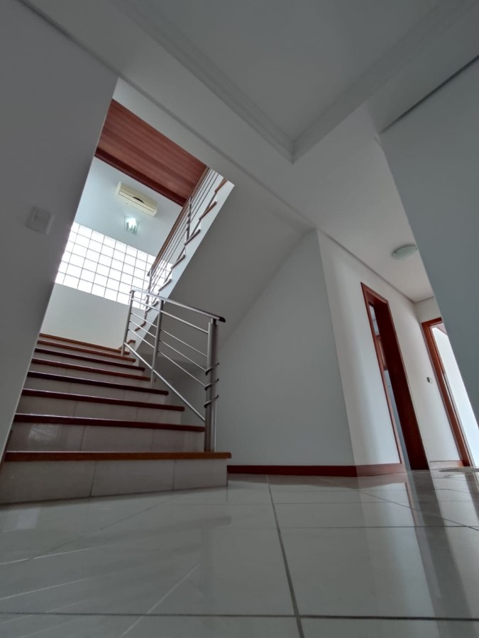 Casa, 4 quartos, 249 m² - Foto 5