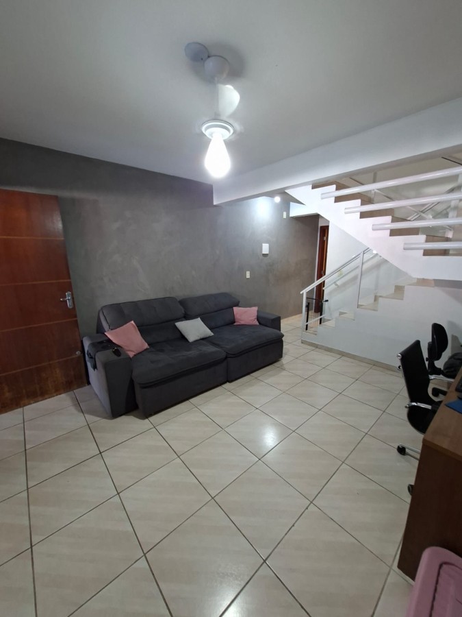 Casa, 2 quartos, 60 m² - Foto 1