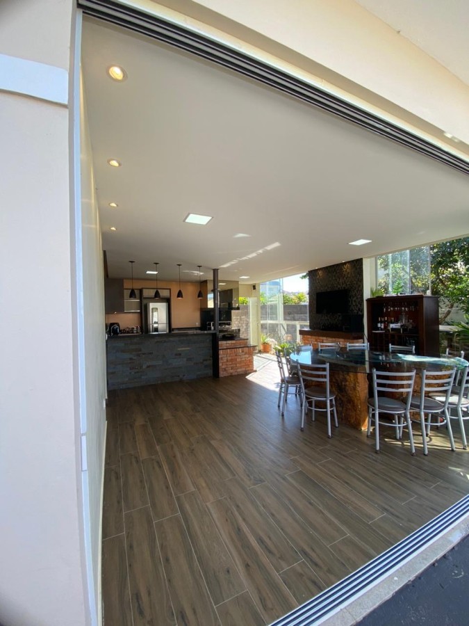 Casa, 3 quartos, 170 m² - Foto 4