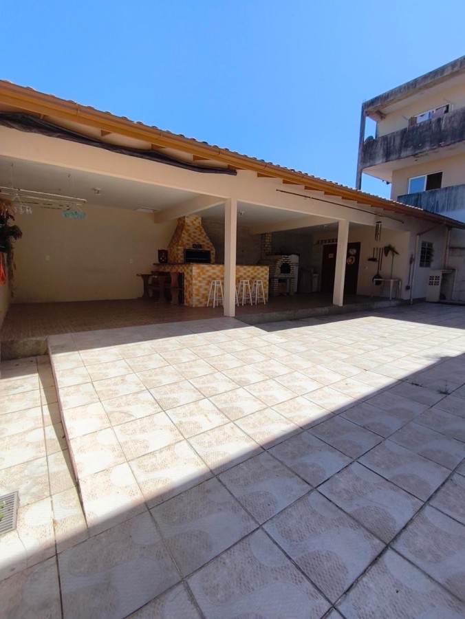 Casa, 5 quartos, 205 m² - Foto 4