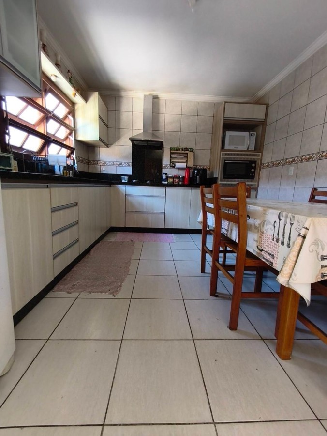 Casa, 5 quartos, 205 m² - Foto 21