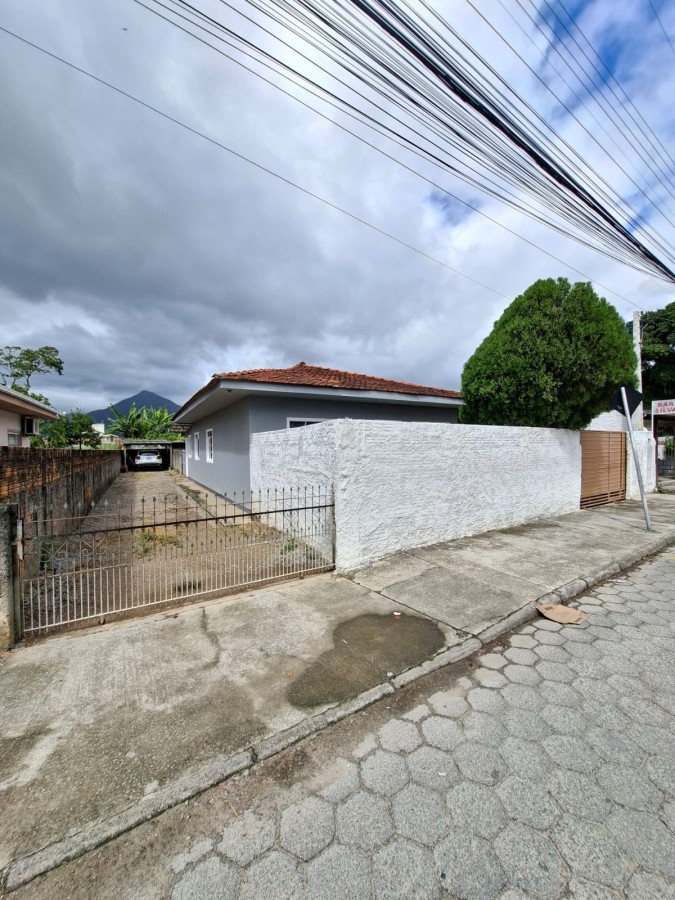 Casa, 2 quartos, 630 m² - Foto 1