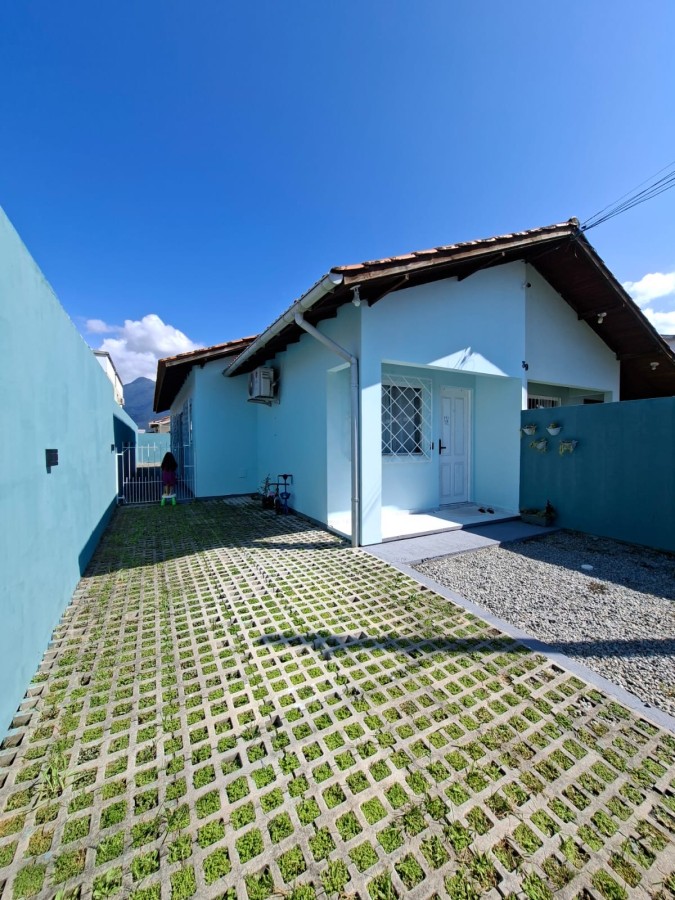 Casa, 2 quartos, 58 m² - Foto 1