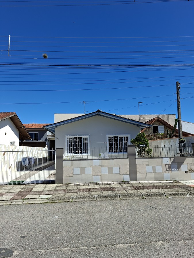 Casa, 3 quartos, 90 m² - Foto 1