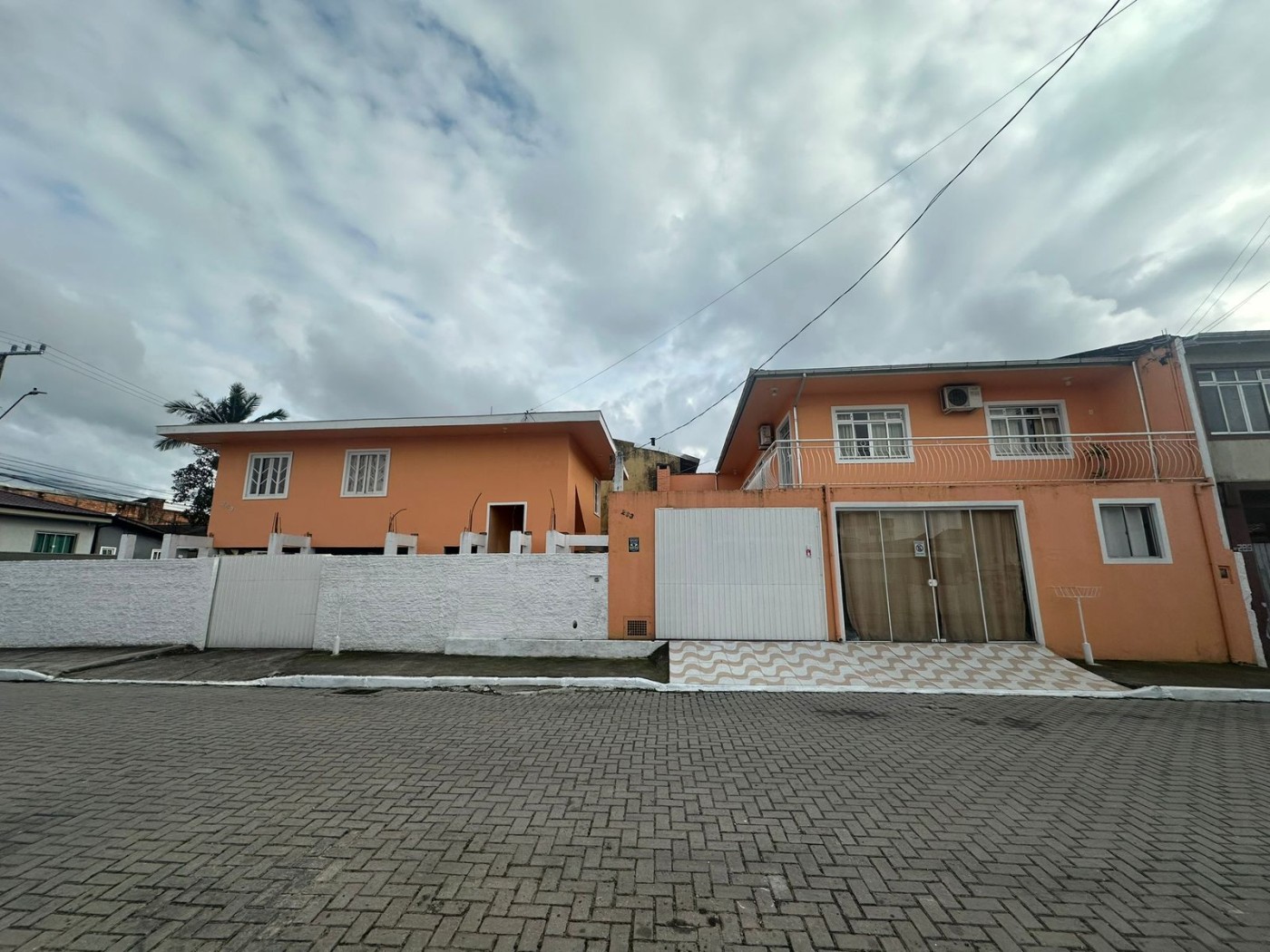 Casa, 4 quartos, 275 m² - Foto 1