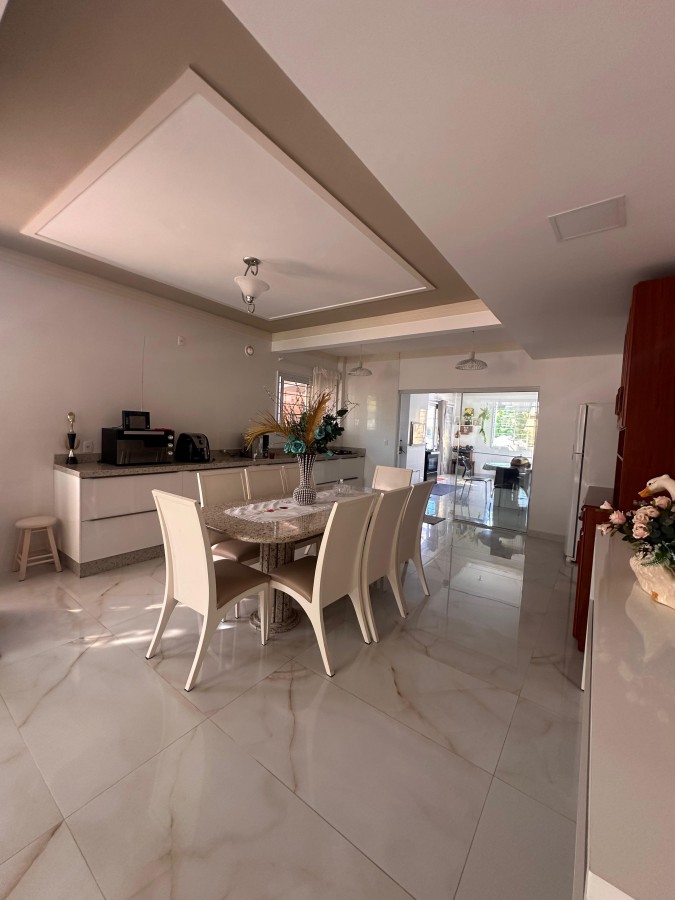 Casa, 4 quartos, 257 m² - Foto 9