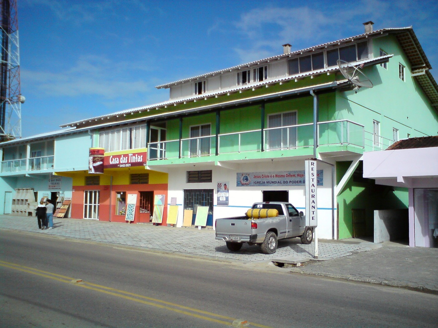 Sobrado, 1100 m² - Foto 1